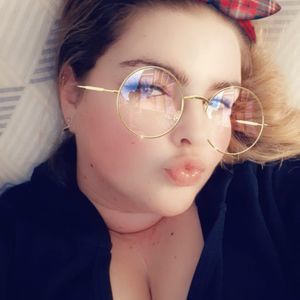 Meet your Posher, Michelle m